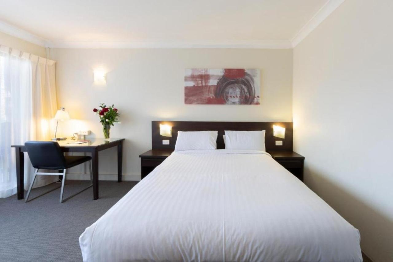 Ibis Styles Canberra Tall Trees Ngoại thất bức ảnh