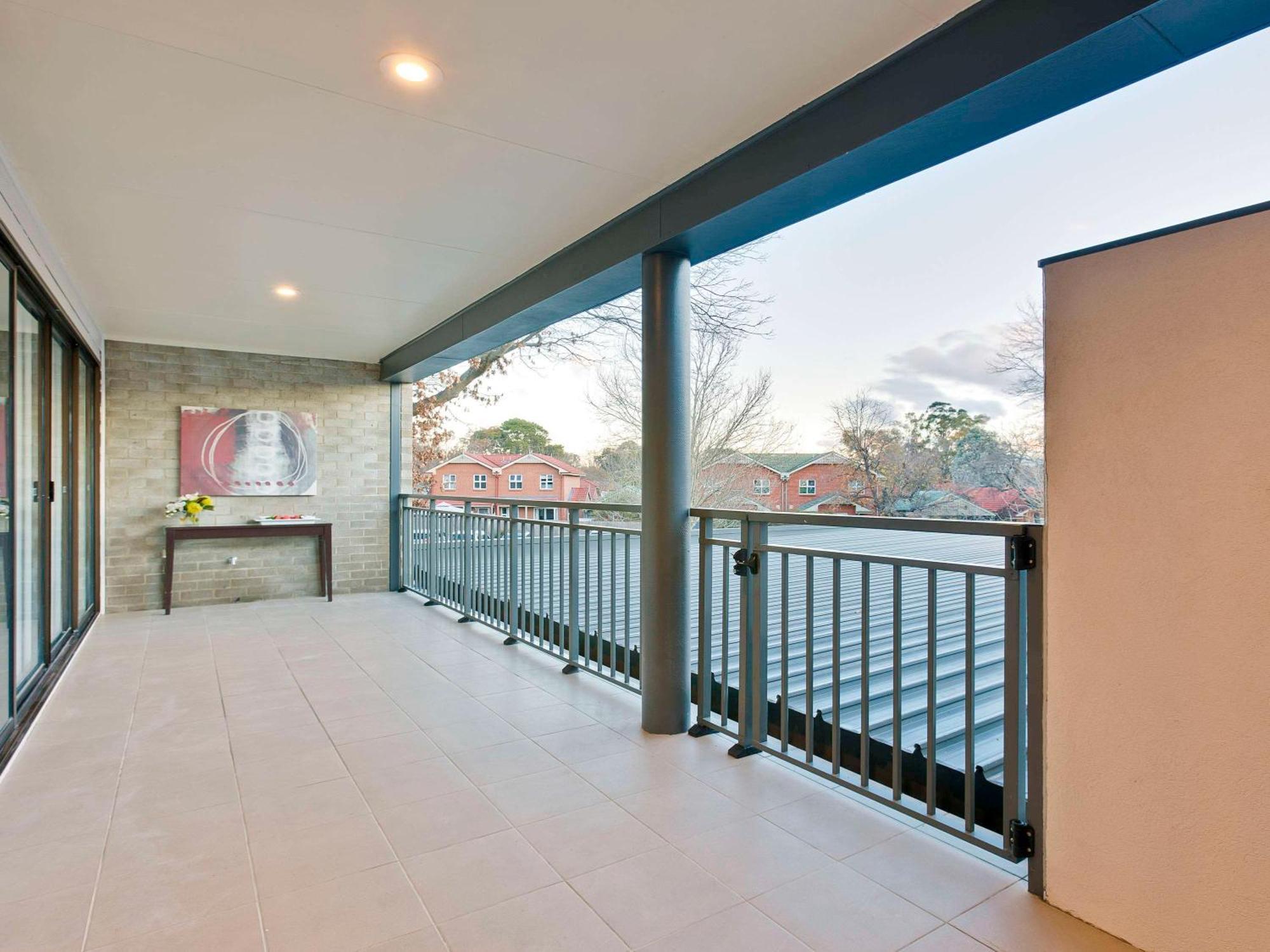 Ibis Styles Canberra Tall Trees Ngoại thất bức ảnh
