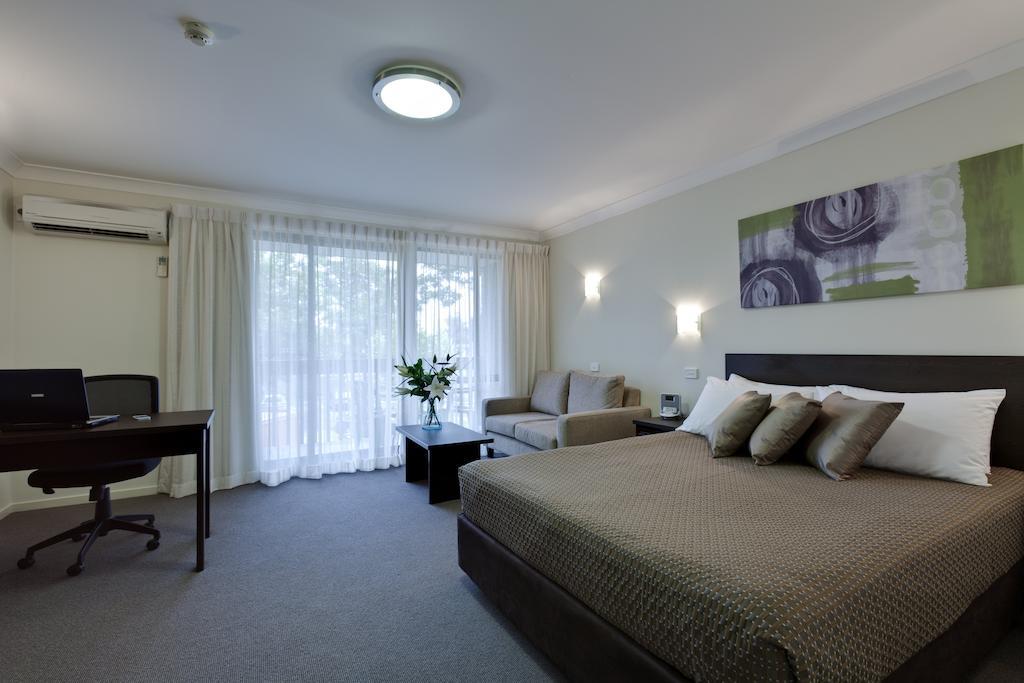 Ibis Styles Canberra Tall Trees Ngoại thất bức ảnh