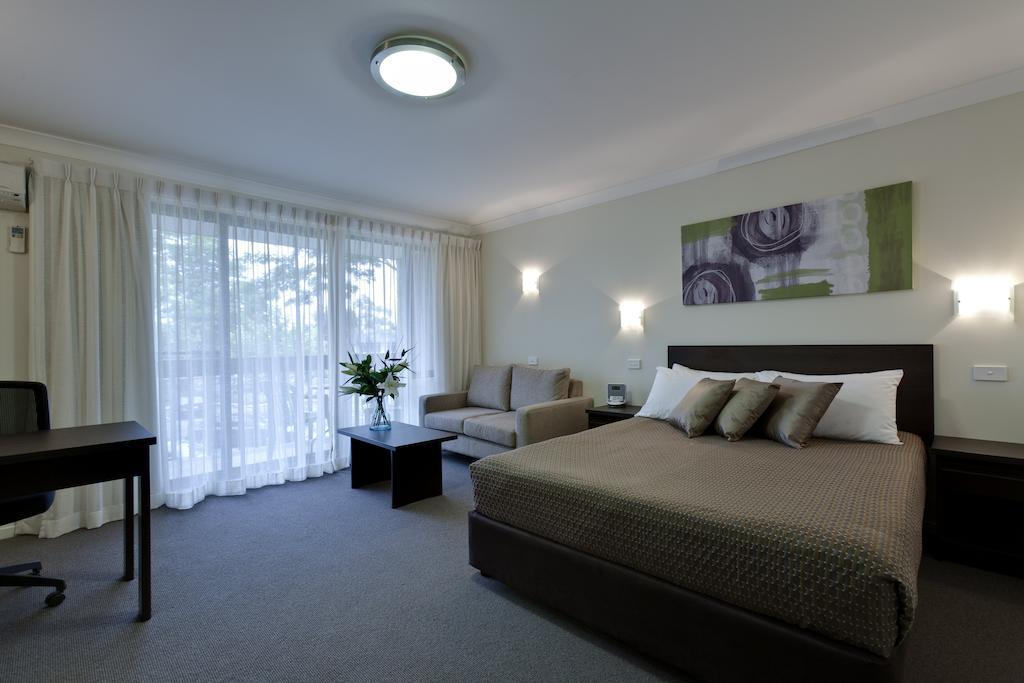 Ibis Styles Canberra Tall Trees Ngoại thất bức ảnh
