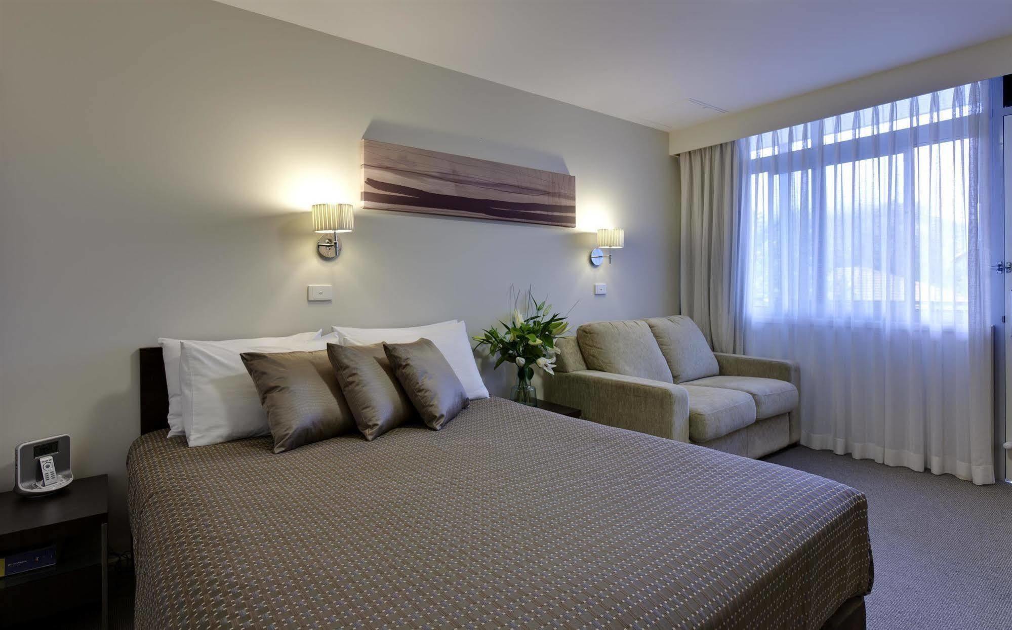 Ibis Styles Canberra Tall Trees Ngoại thất bức ảnh