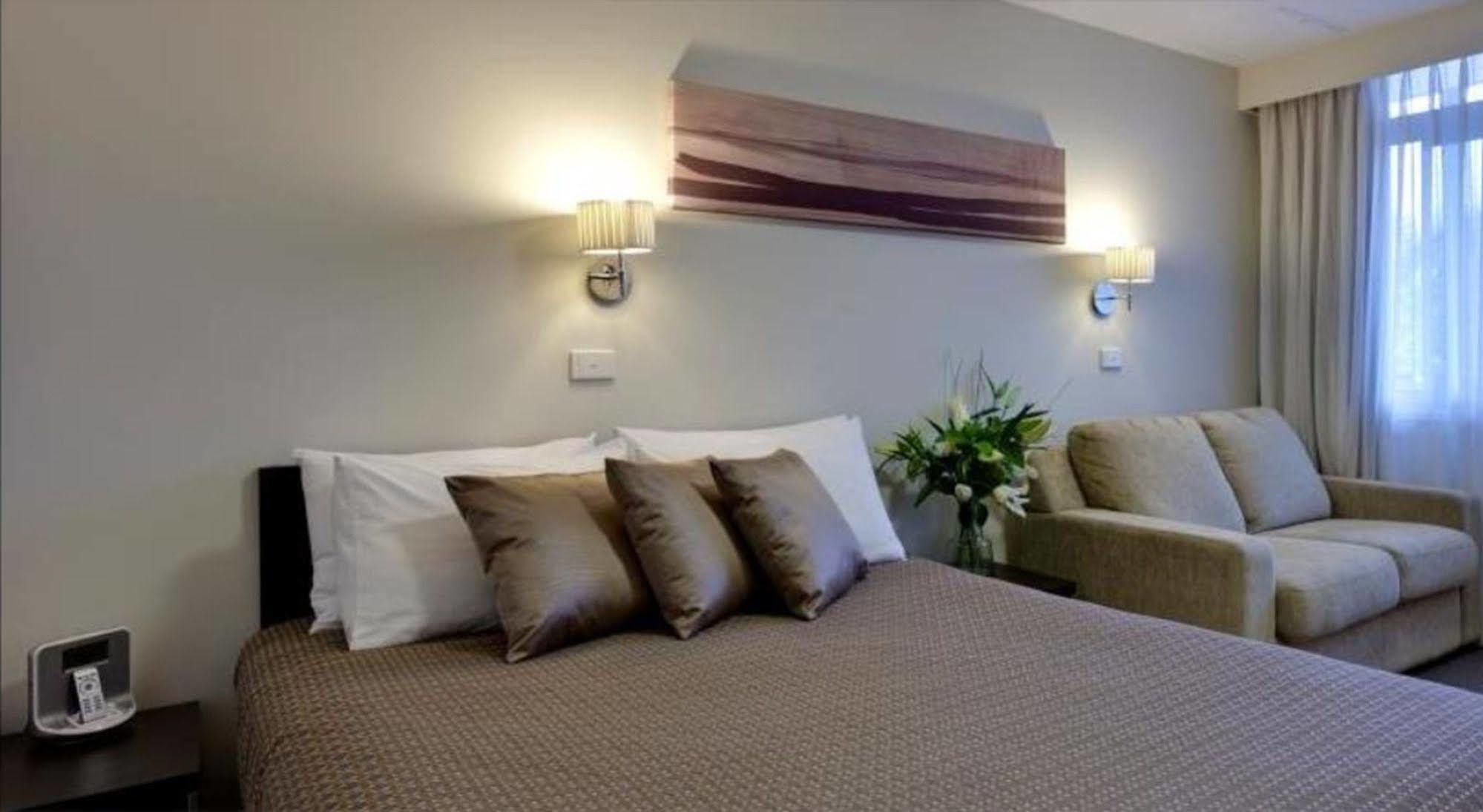 Ibis Styles Canberra Tall Trees Ngoại thất bức ảnh